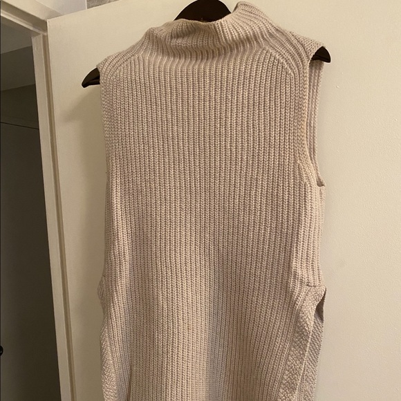 Aritzia Durandal Wool Sweater